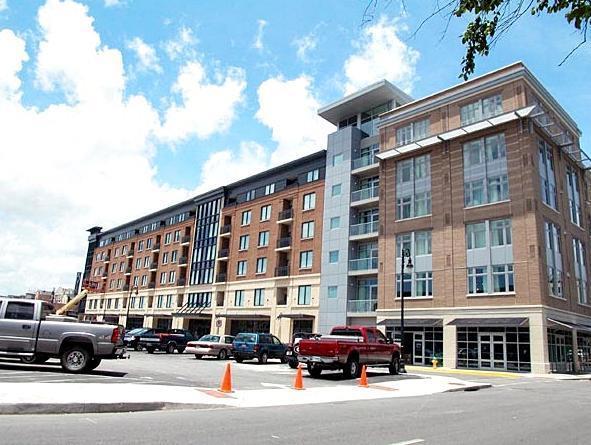 Bluegreen Vacations Studio Homes At Ellis Square, Ascend Resort Savannah Exterior photo